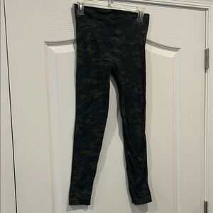 SPANX Camouflage Leggings